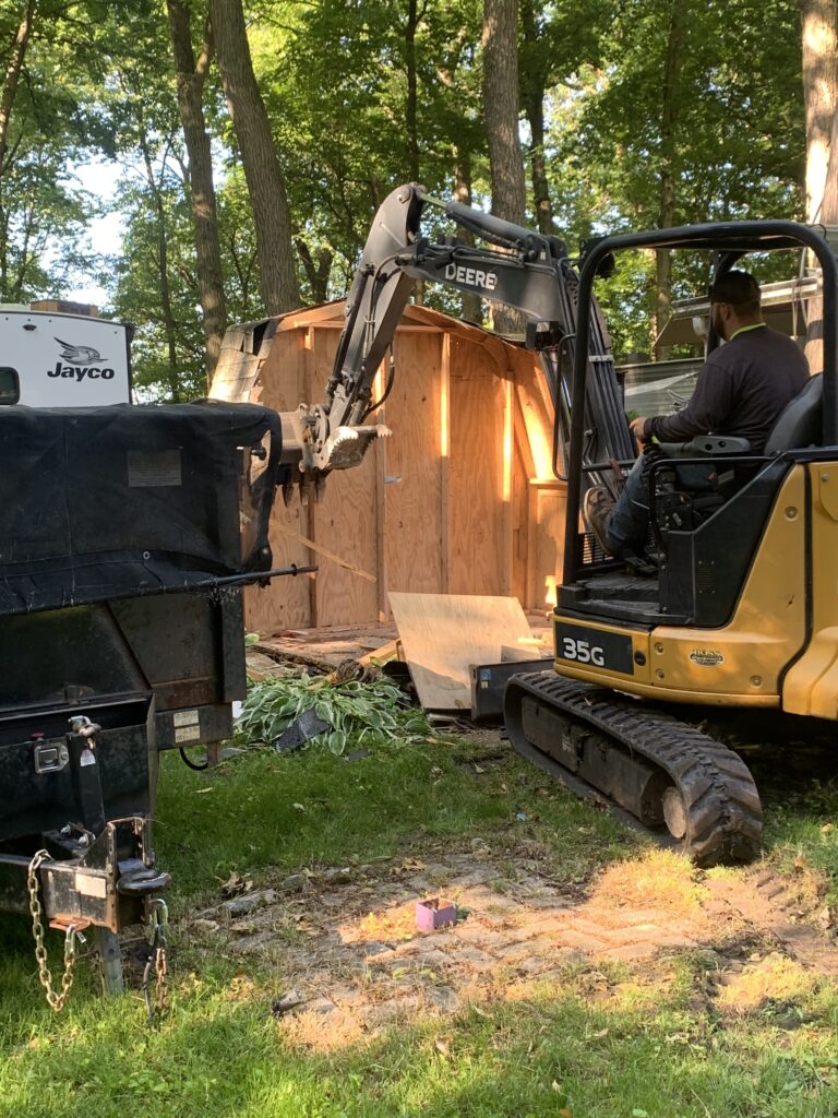 Skidsteer_and_Mini-excavation_Services_2